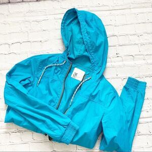 🦃Zine Blue Rain Jacket With Hood Small